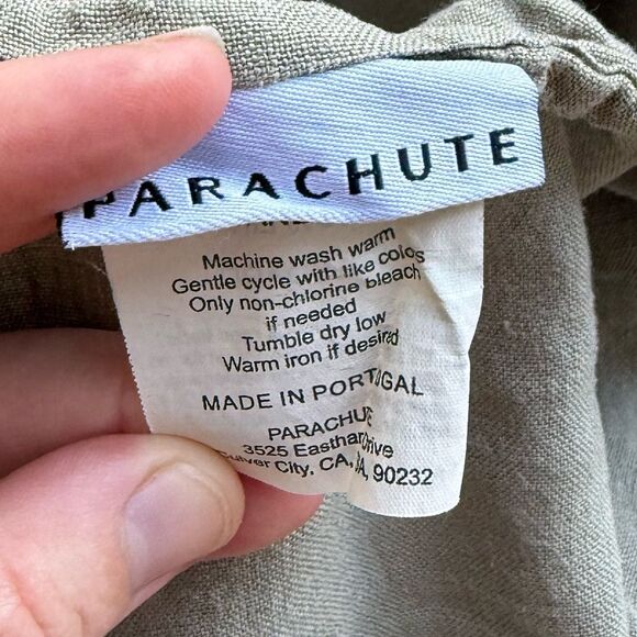 Parachute Linen Pillow Case in Moss | Standard | One Pillow Case - Picture 4 of 6